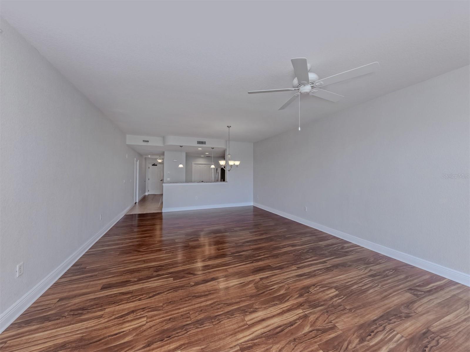167 Tampa Ave E #813 Property Photo 13