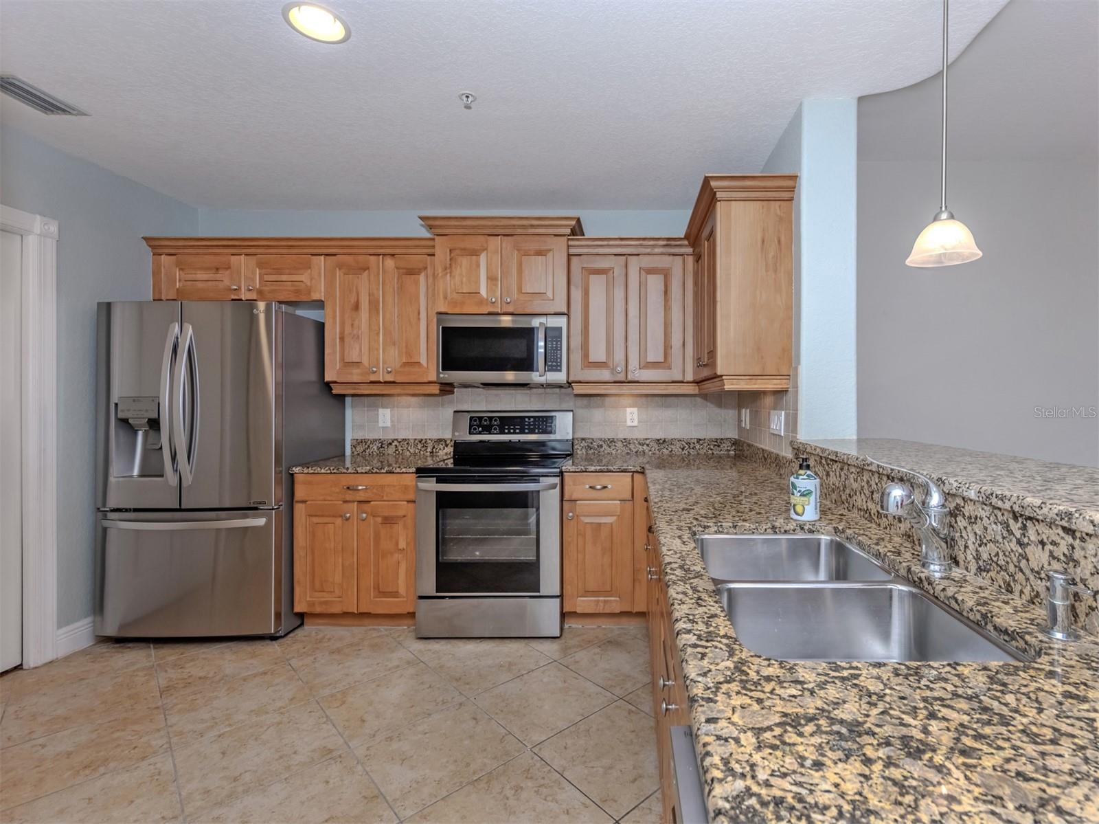167 Tampa Ave E #813 Property Photo 18
