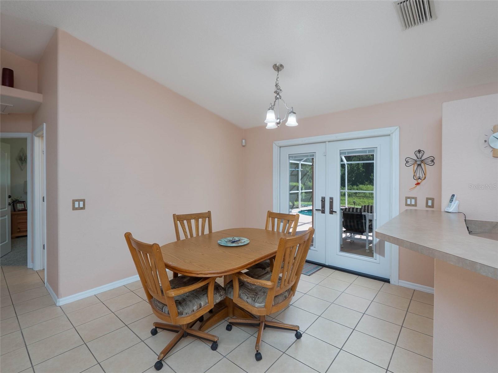 5586 Galambos St Property Photo 10