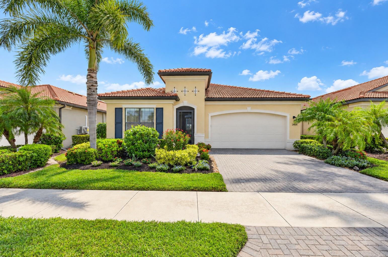 24276 Euphoria Dr Property Photo 1