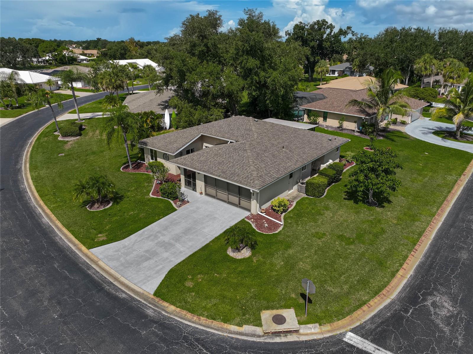 3216 Meadow Run Dr Property Photo 35