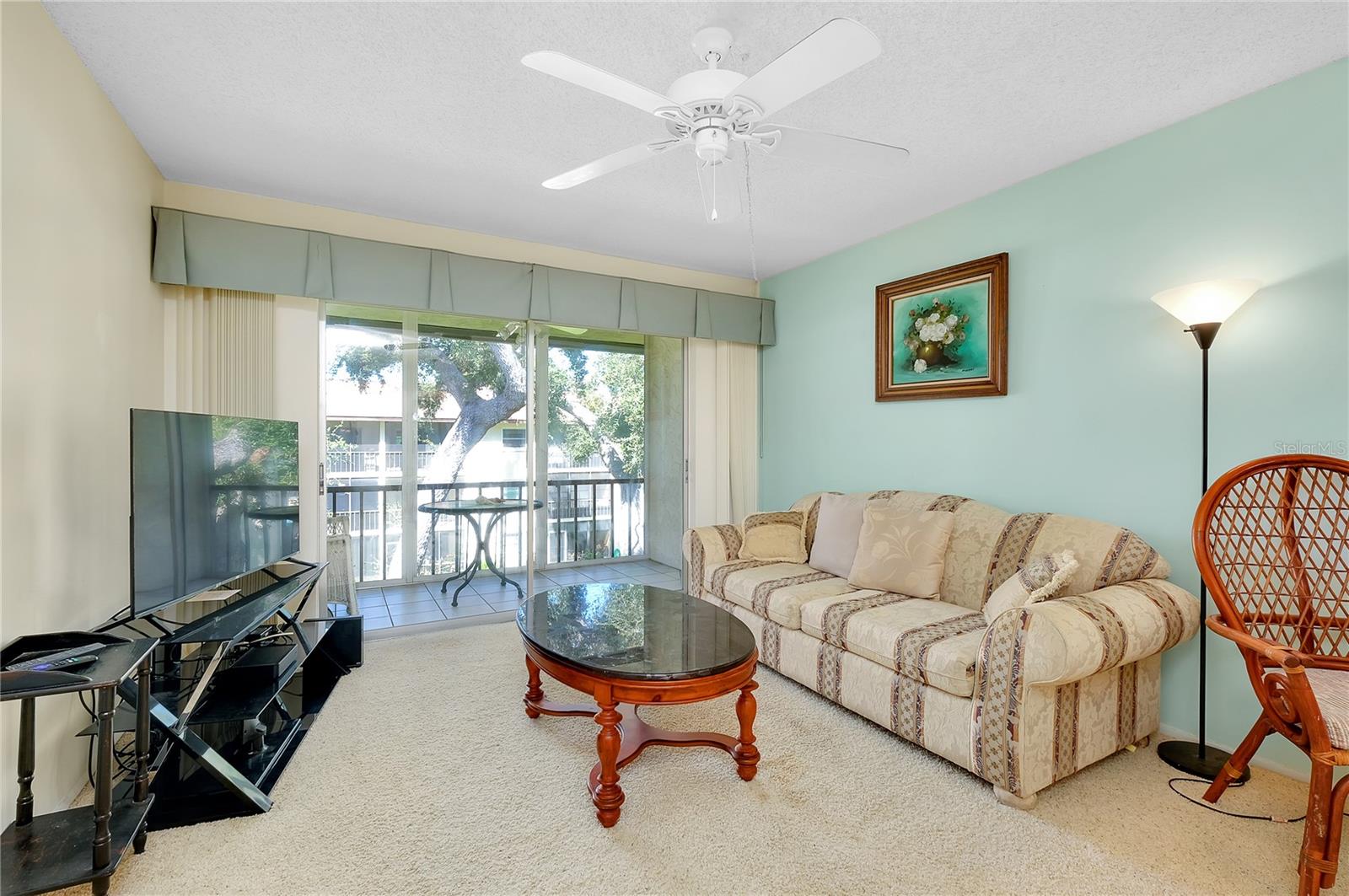 2280 Stickney Point Rd #432 Property Photo 9