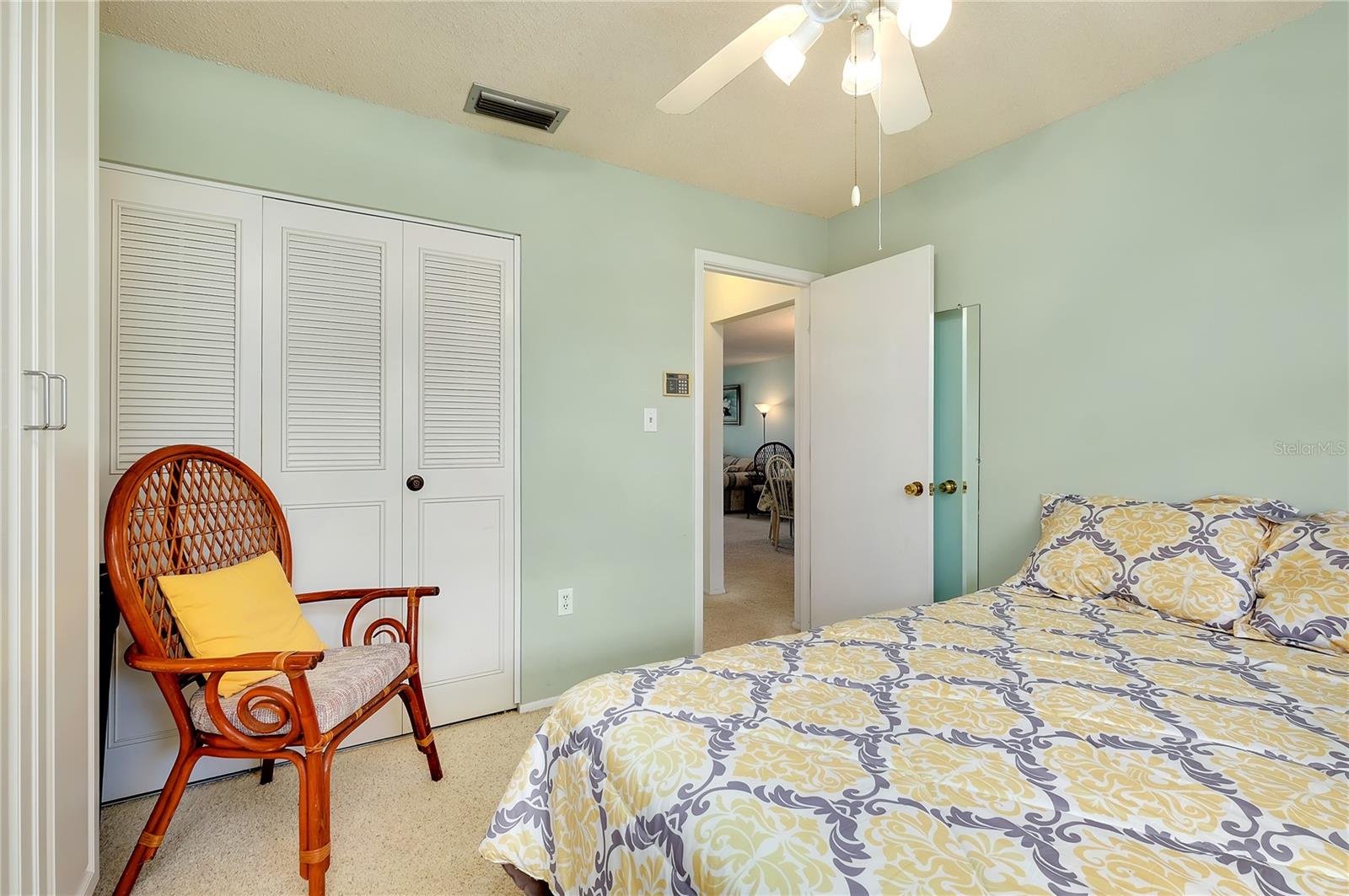 2280 Stickney Point Rd #432 Property Photo 20