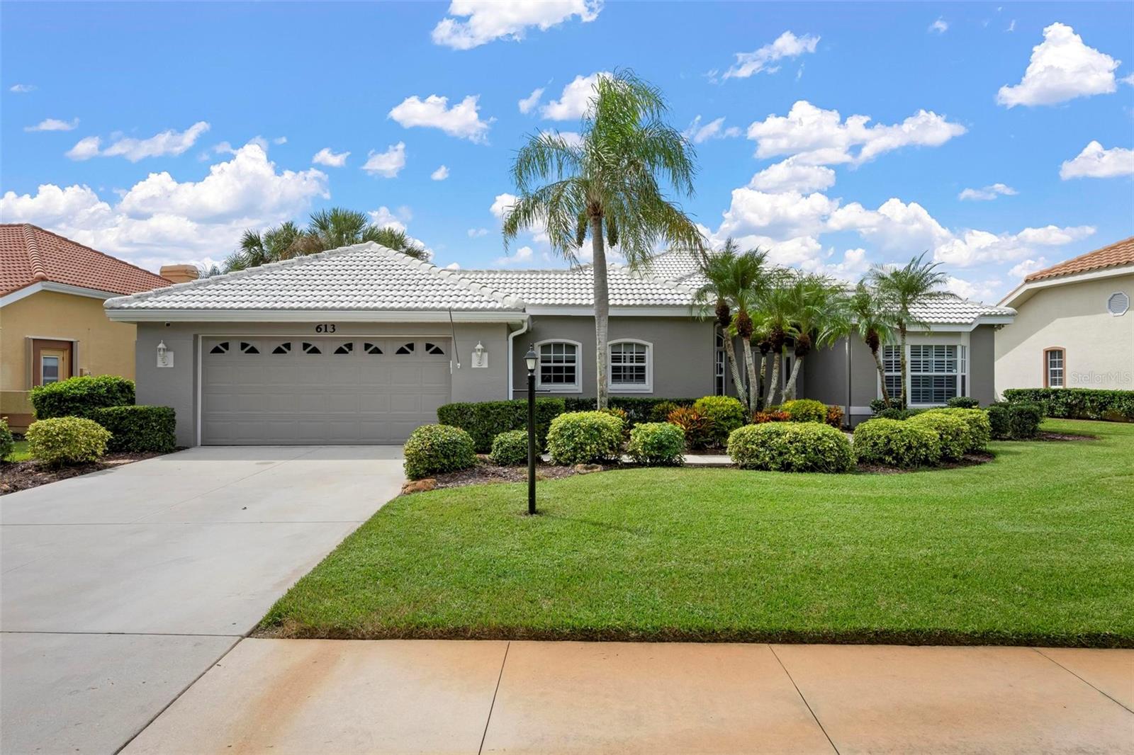 613 Khyber Ln Property Photo 4