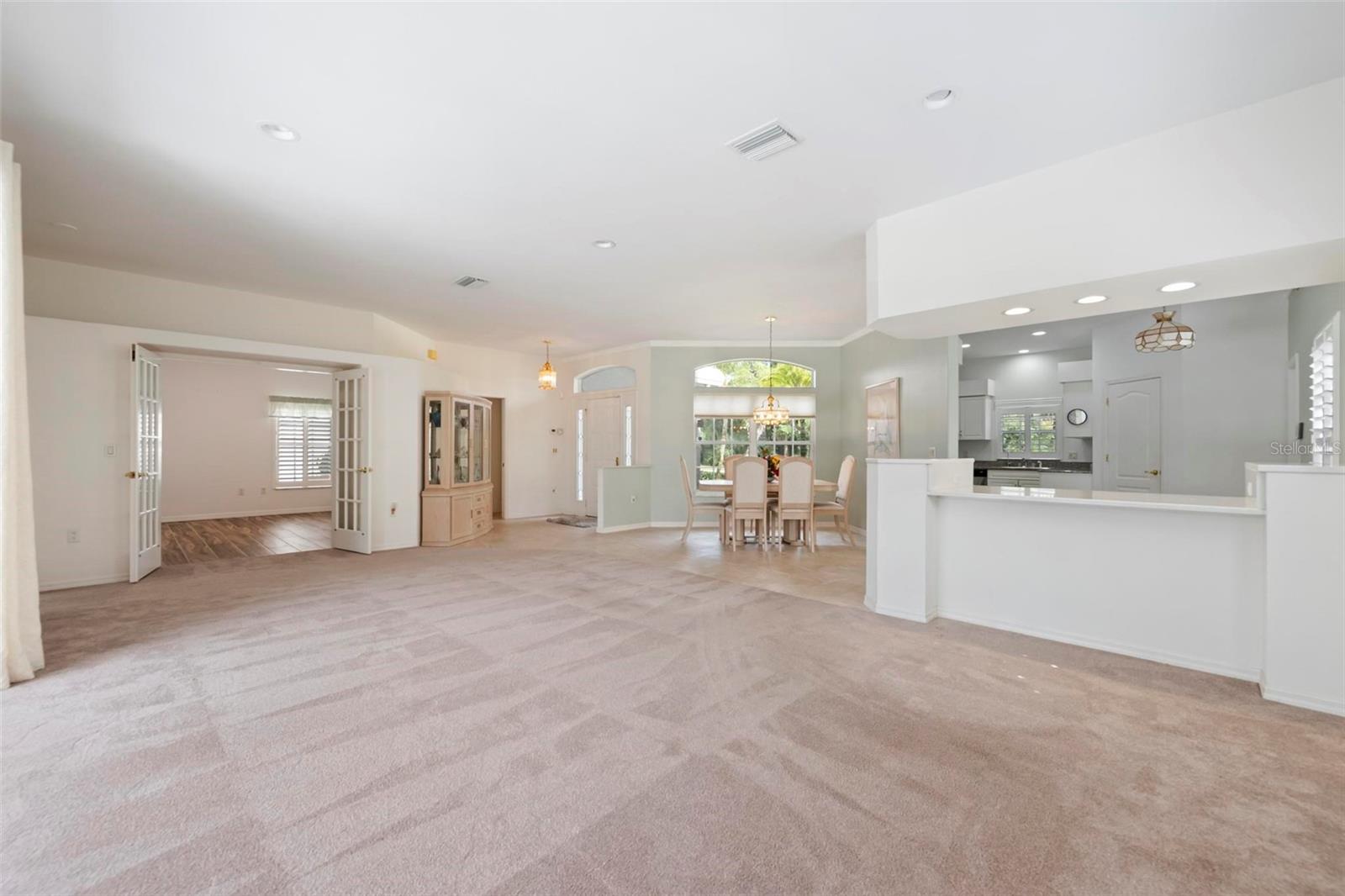 613 Khyber Ln Property Photo 17