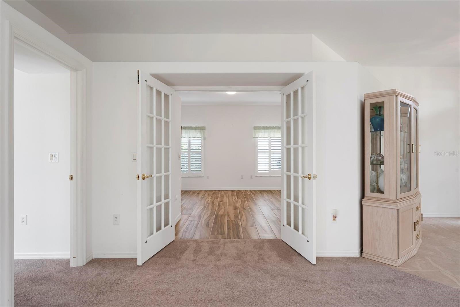 613 Khyber Ln Property Photo 25