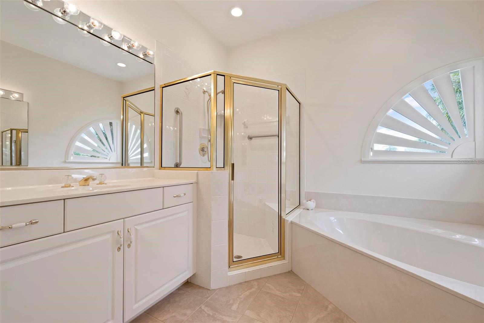 613 Khyber Ln Property Photo 46