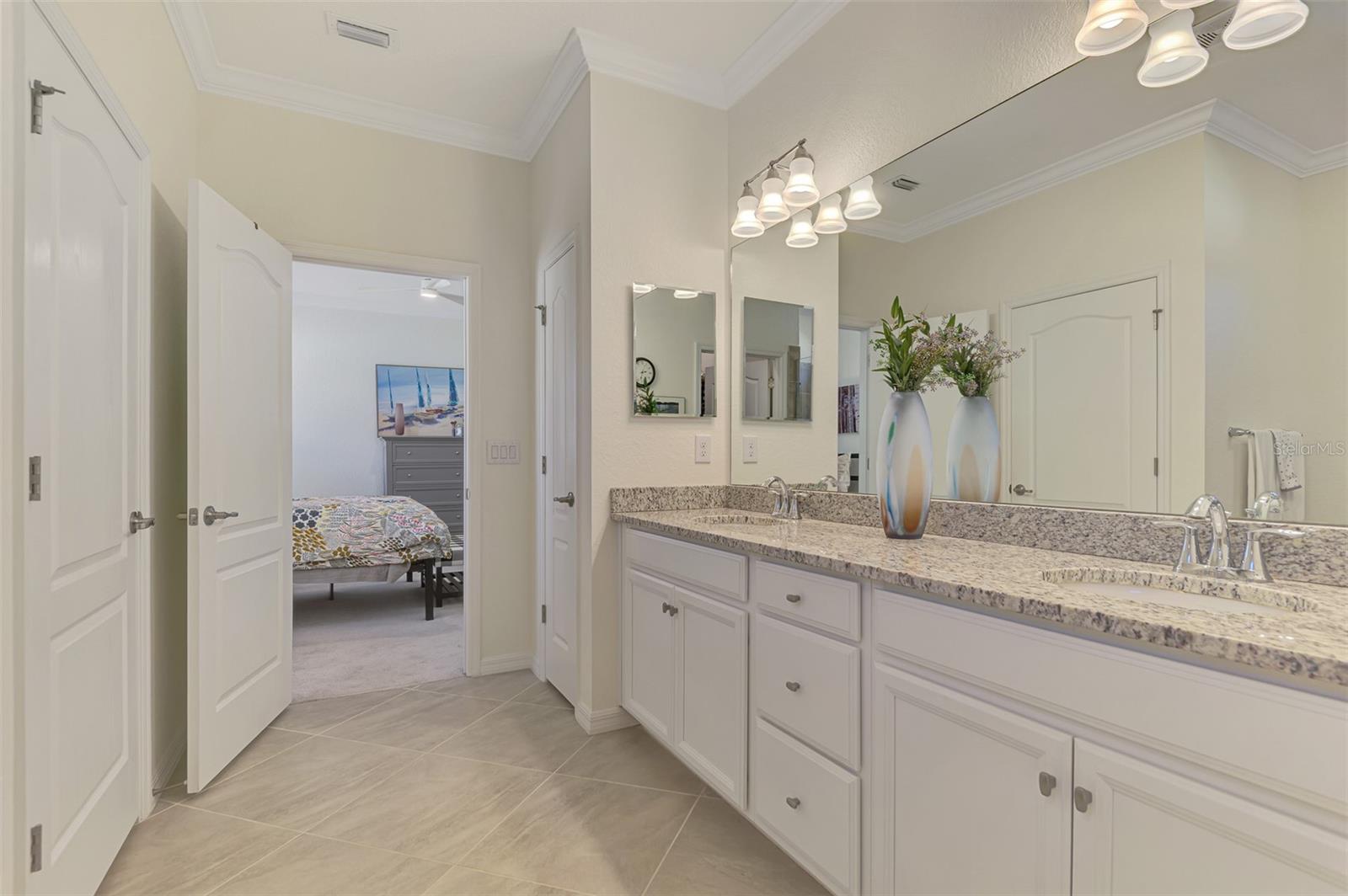 24080 Spartina Dr Property Photo 35