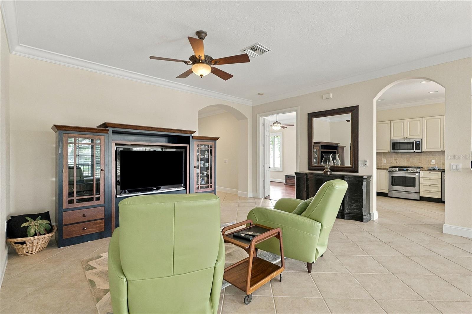 9010 Cascada Way #201 Property Photo 8