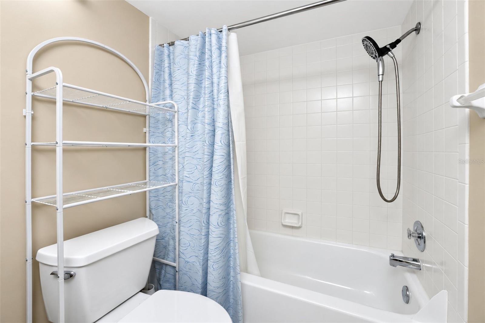 642 Bird Bay Dr E #205 Property Photo 36