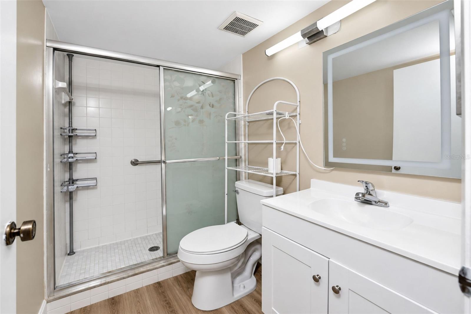 642 Bird Bay Dr E #205 Property Photo 44