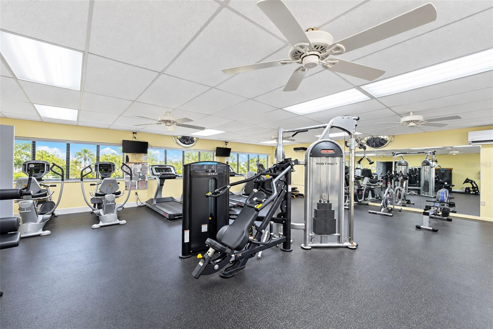 642 Bird Bay Dr E #205 Property Photo 85