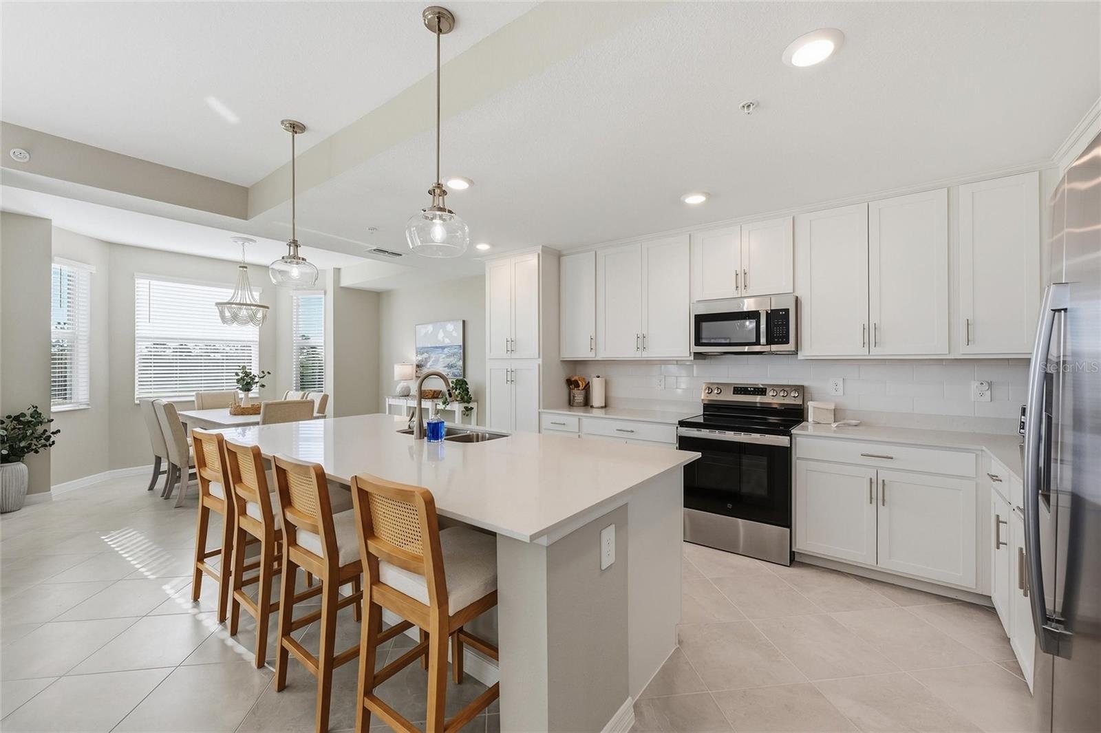 17630 Opal Sand Dr #203 Property Photo 4