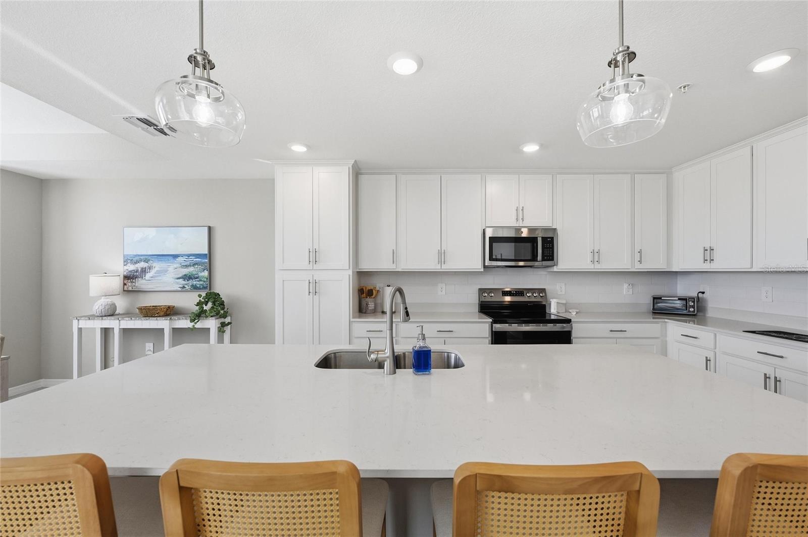 17630 Opal Sand Dr #203 Property Photo 6