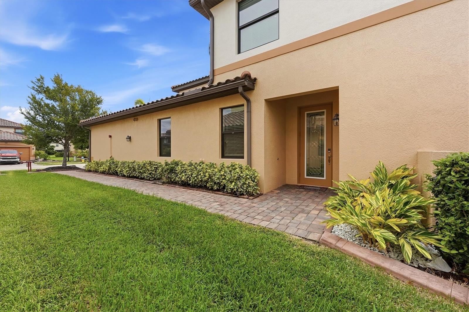 20181 Ragazza Cir #102 Property Photo 2