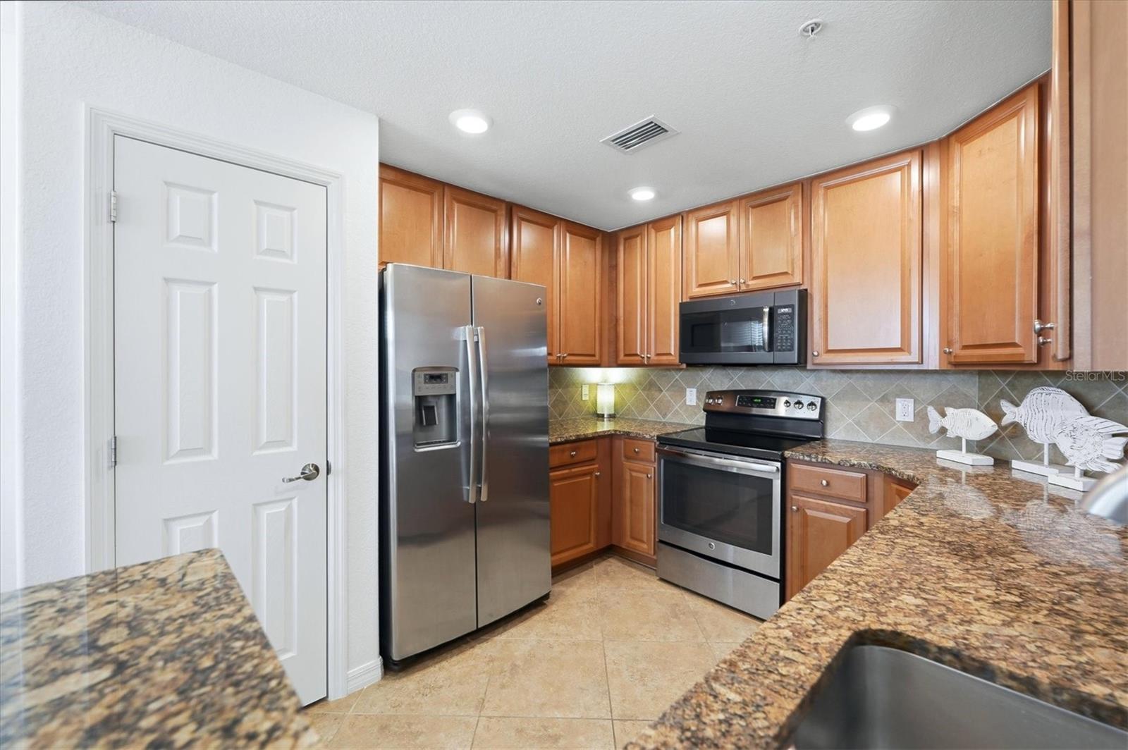 20181 Ragazza Cir #102 Property Photo 14