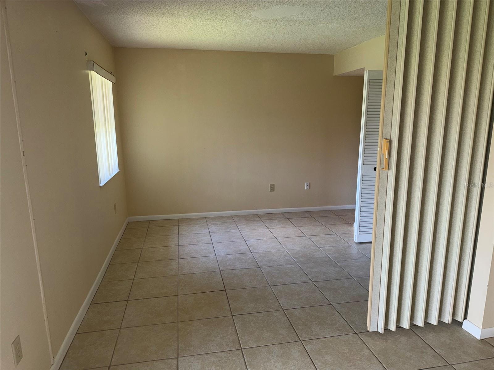 638 Bird Bay Dr E #208 Property Photo 9