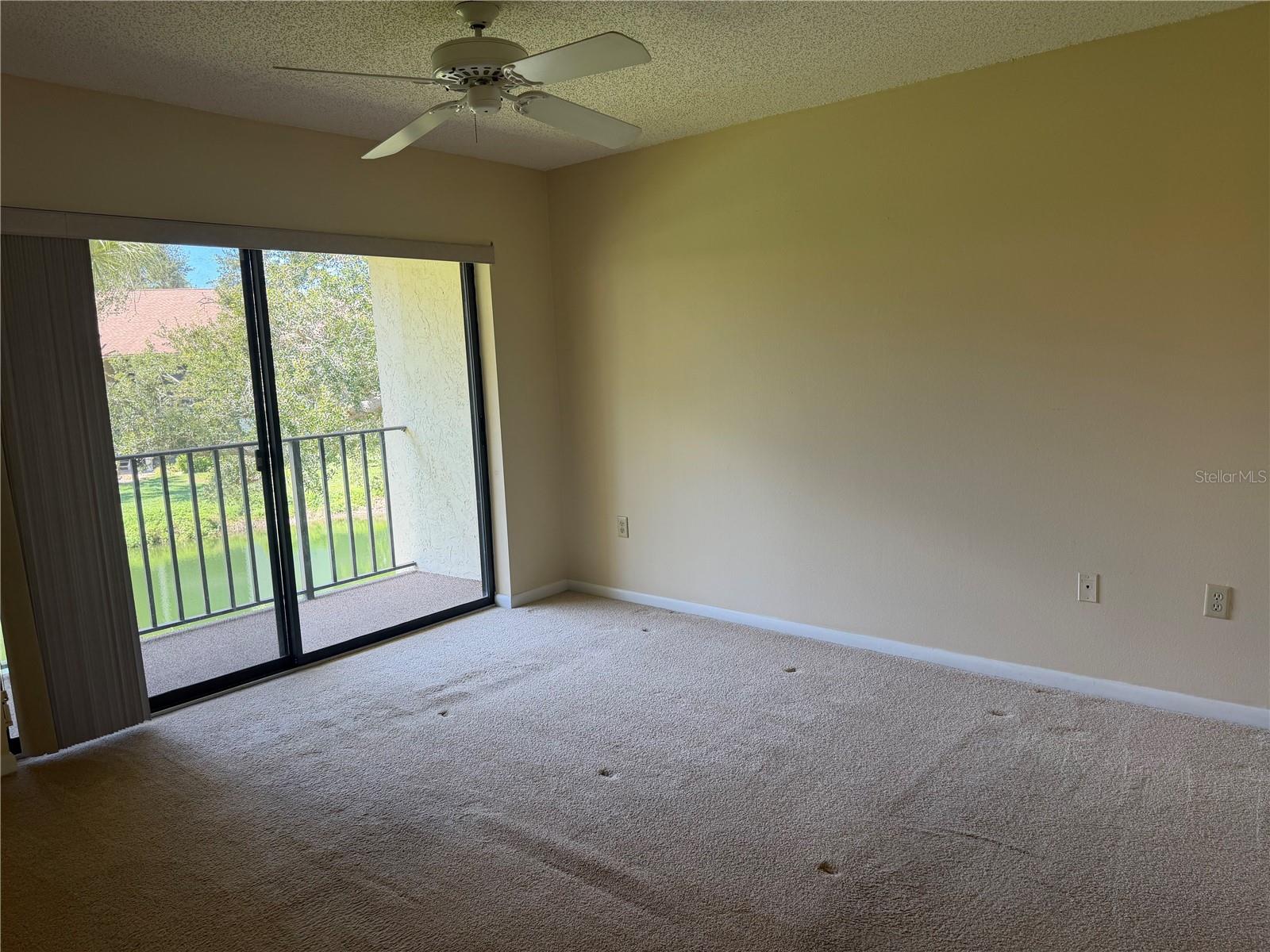 638 Bird Bay Dr E #208 Property Photo 12