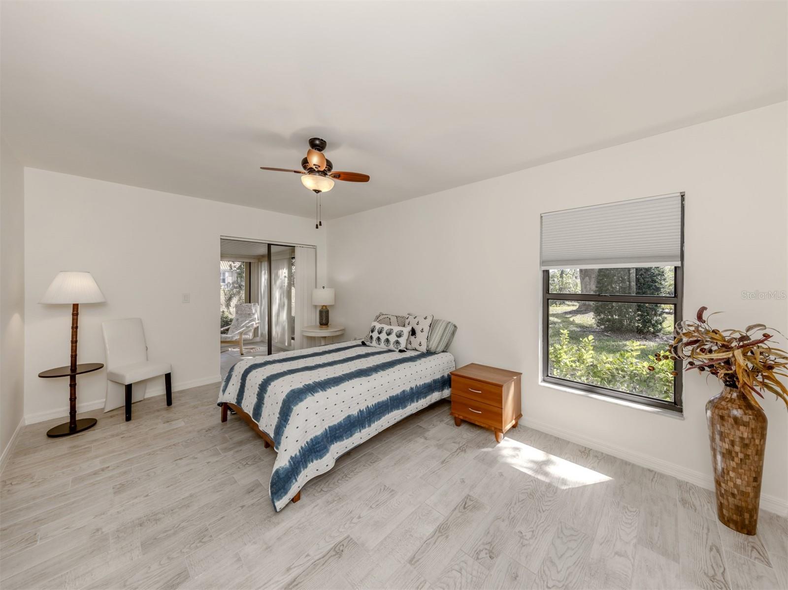 268 Southampton Dr #309 Property Photo 27
