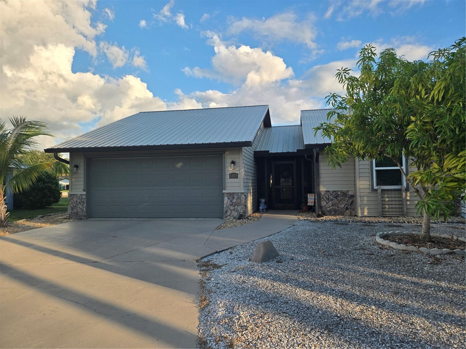 1405 Strada D Argento Property Photo 1
