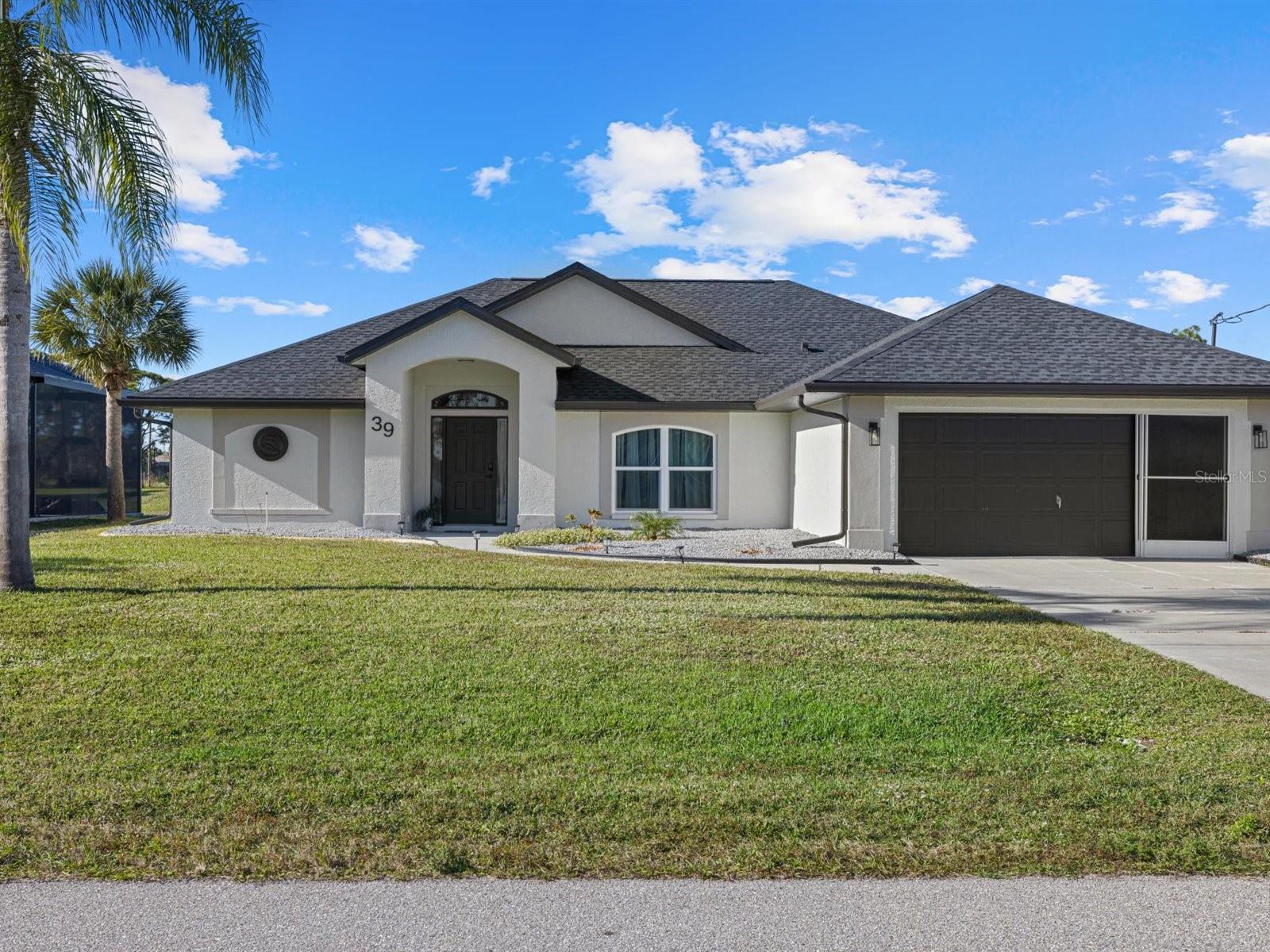39 Long Meadow Ct Property Photo 1