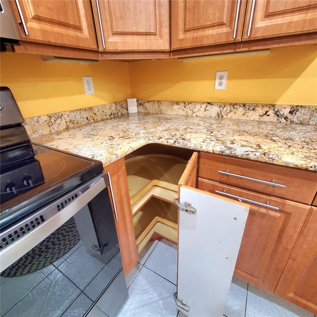 49 Sandstone Cir Property Photo 7