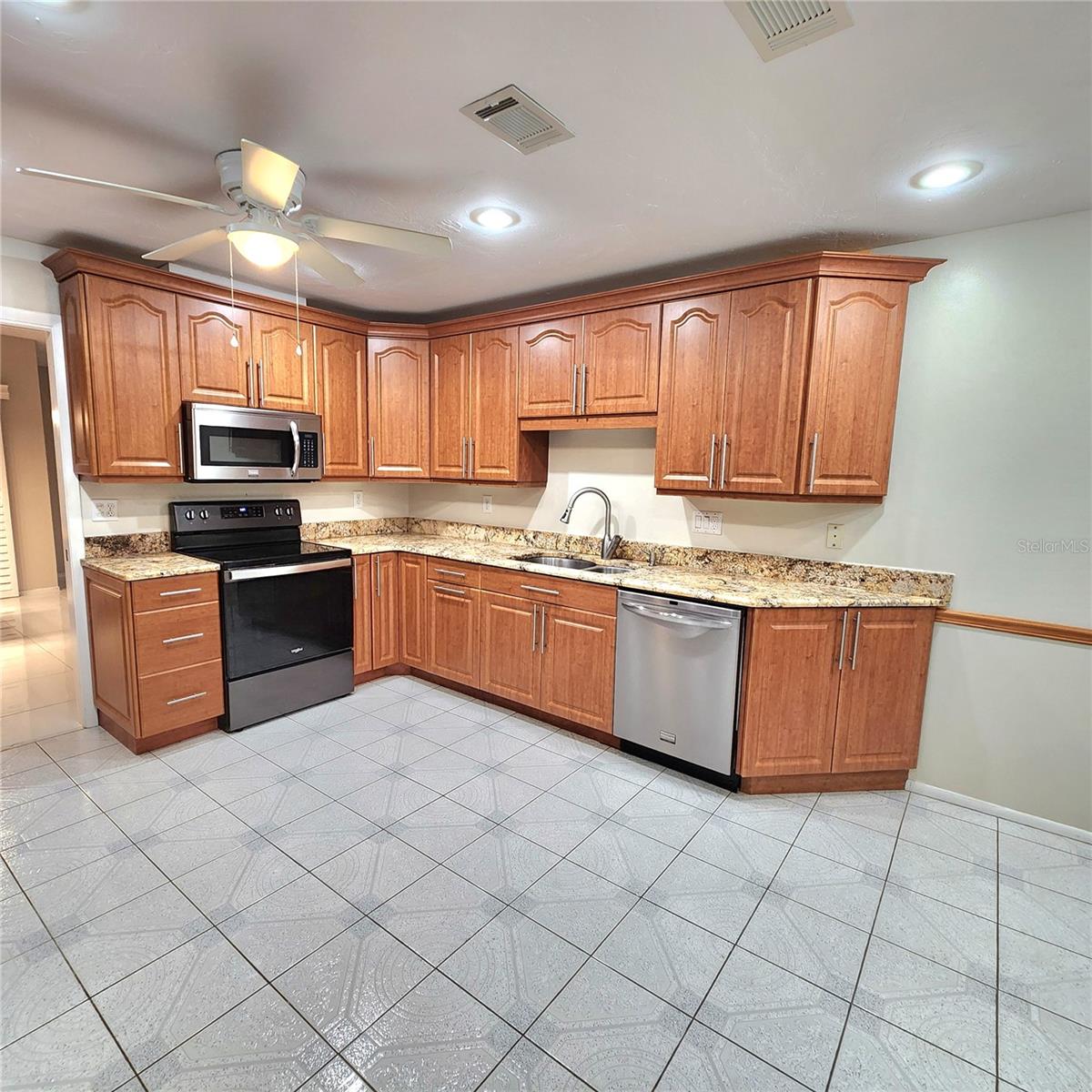 49 Sandstone Cir Property Photo 14