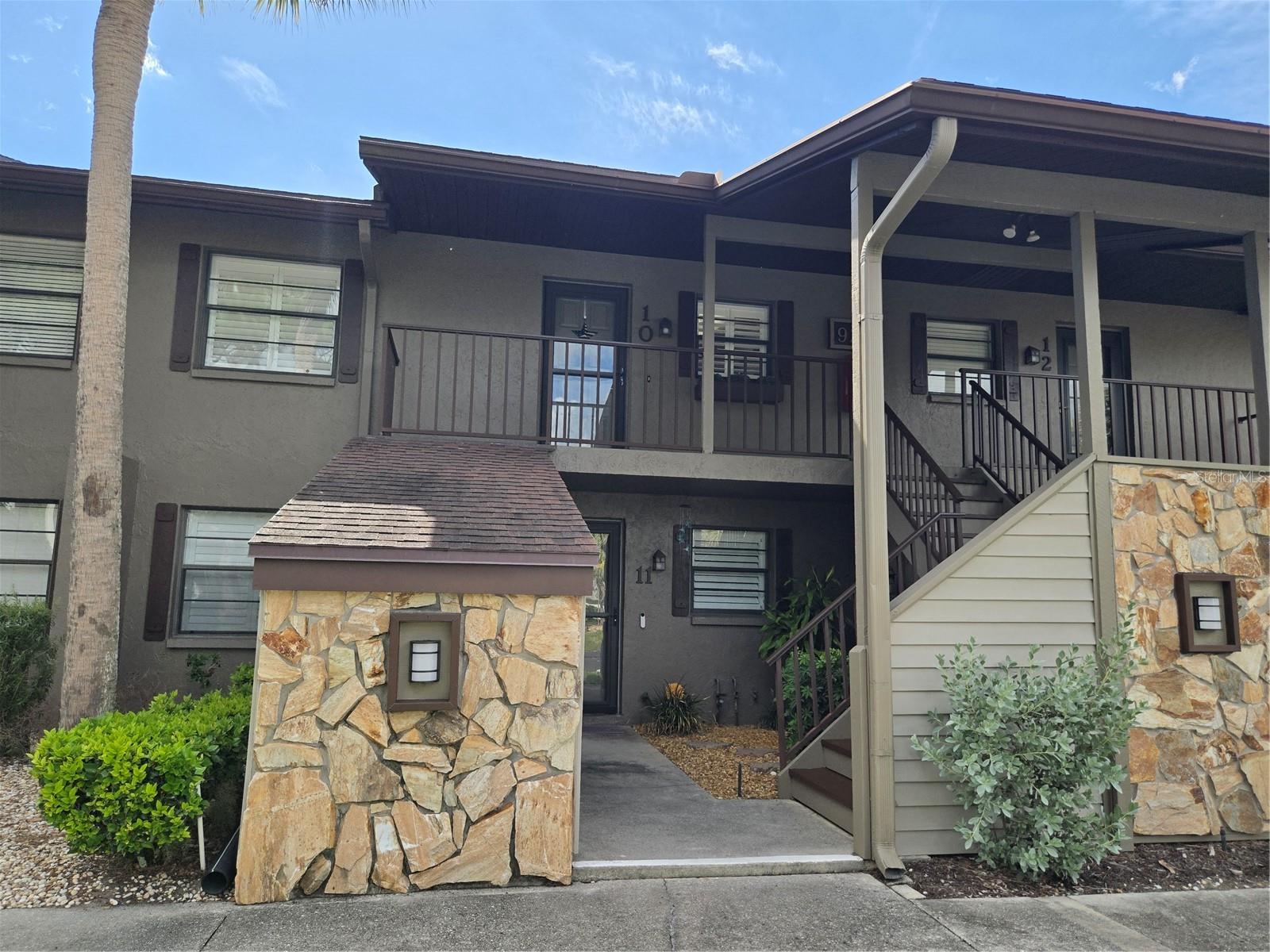 927 Capri Isles Blvd #10 Property Photo 2