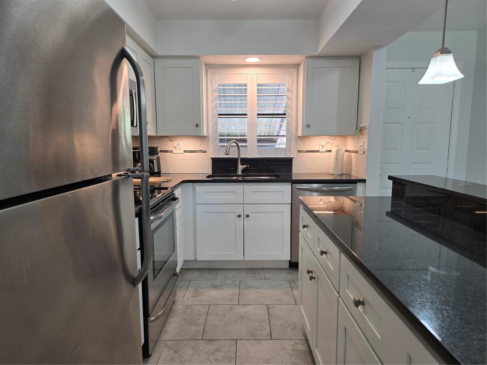 927 Capri Isles Blvd #10 Property Photo 15
