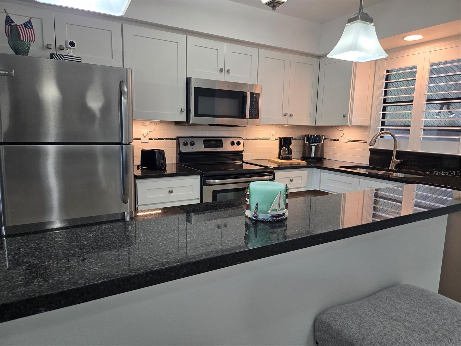 927 Capri Isles Blvd #10 Property Photo 18