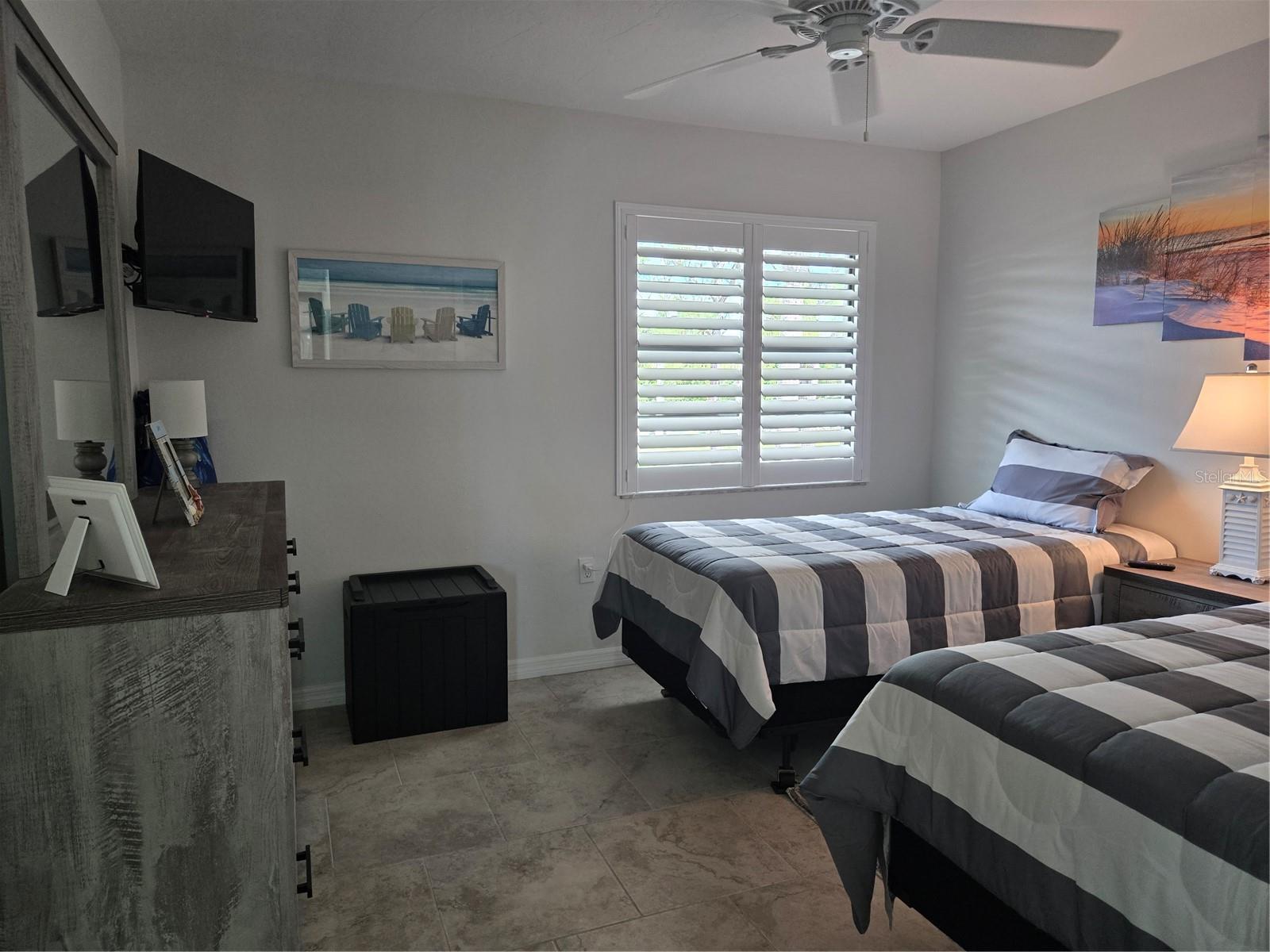 927 Capri Isles Blvd #10 Property Photo 30