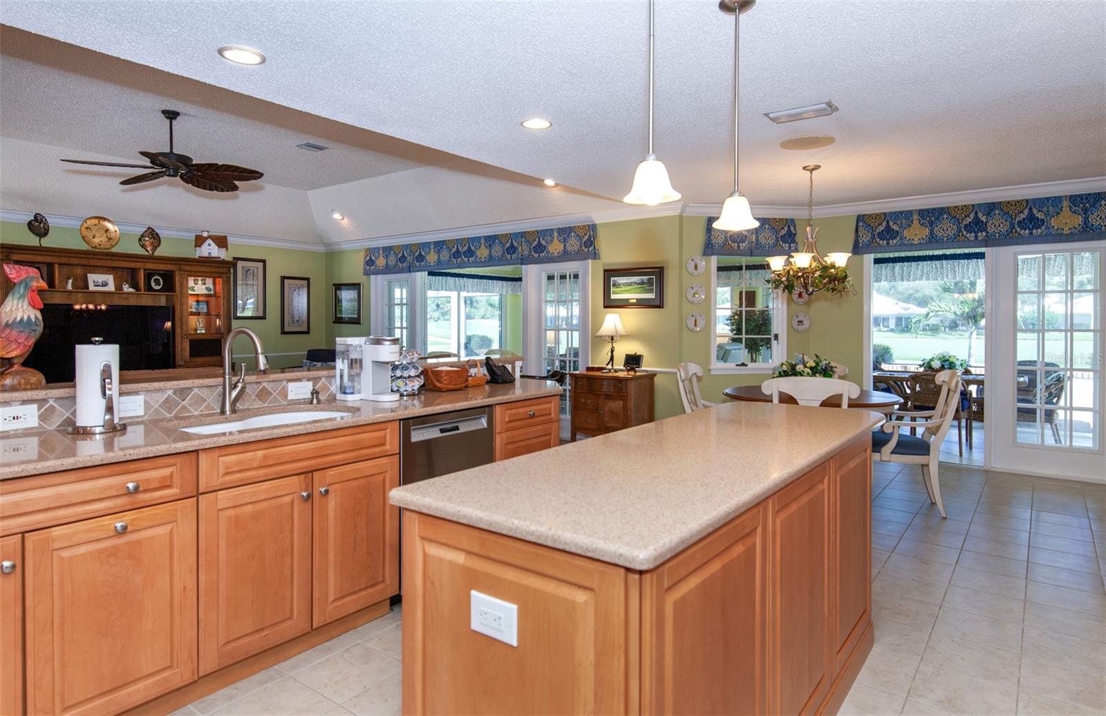 810 Carnoustie Dr Property Photo 27