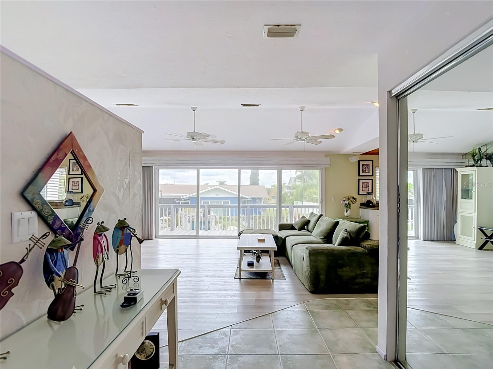 5031 Ensign Loop Property Photo 6