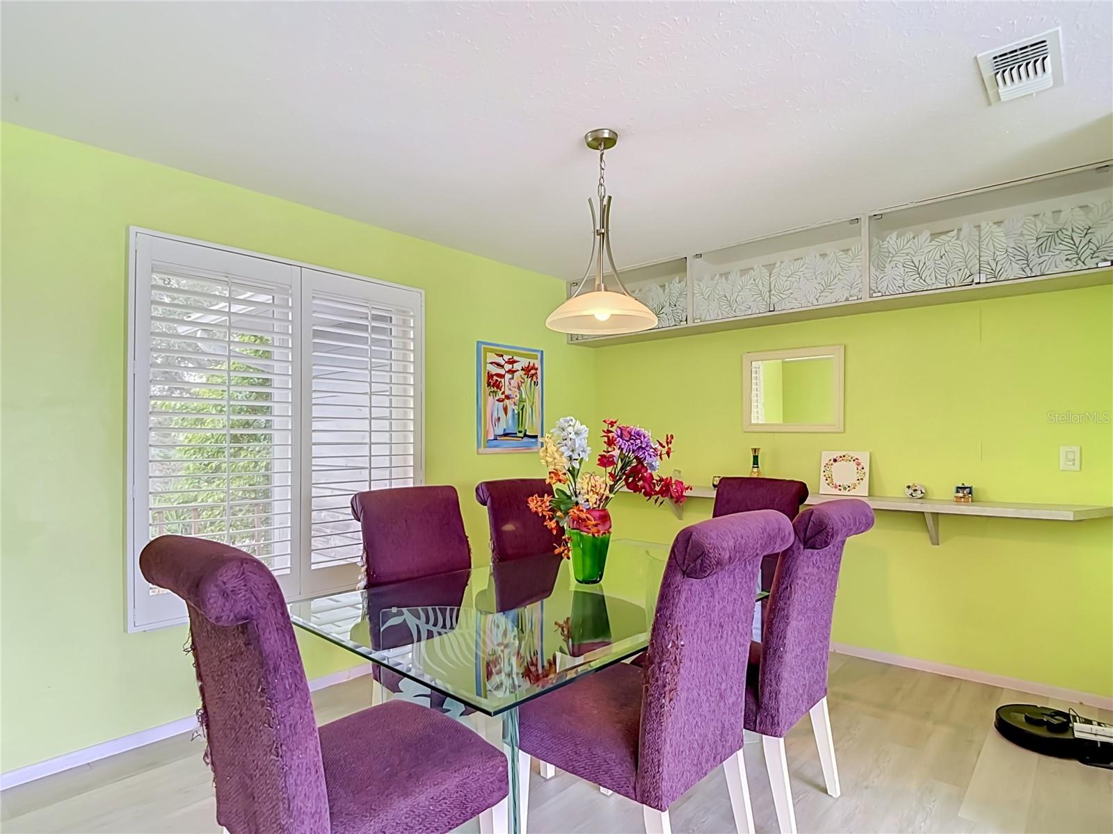 5031 Ensign Loop Property Photo 7