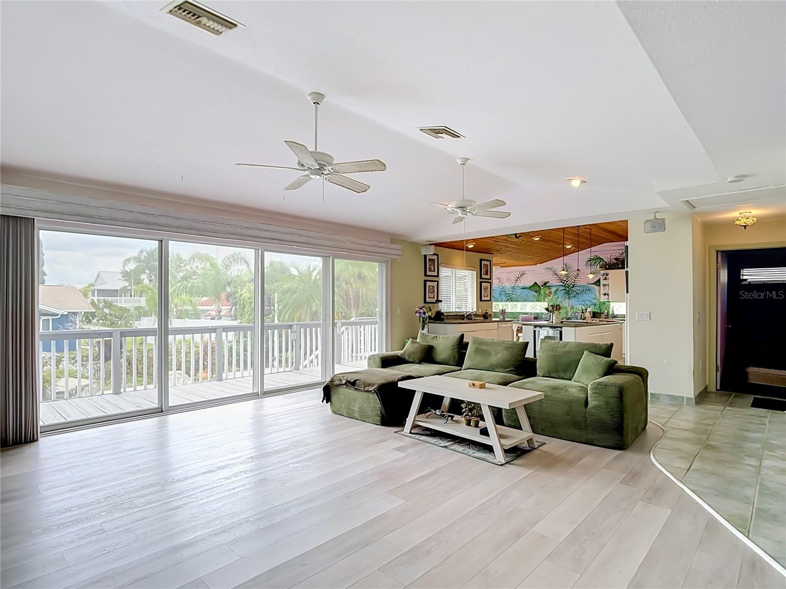 5031 Ensign Loop Property Photo 8
