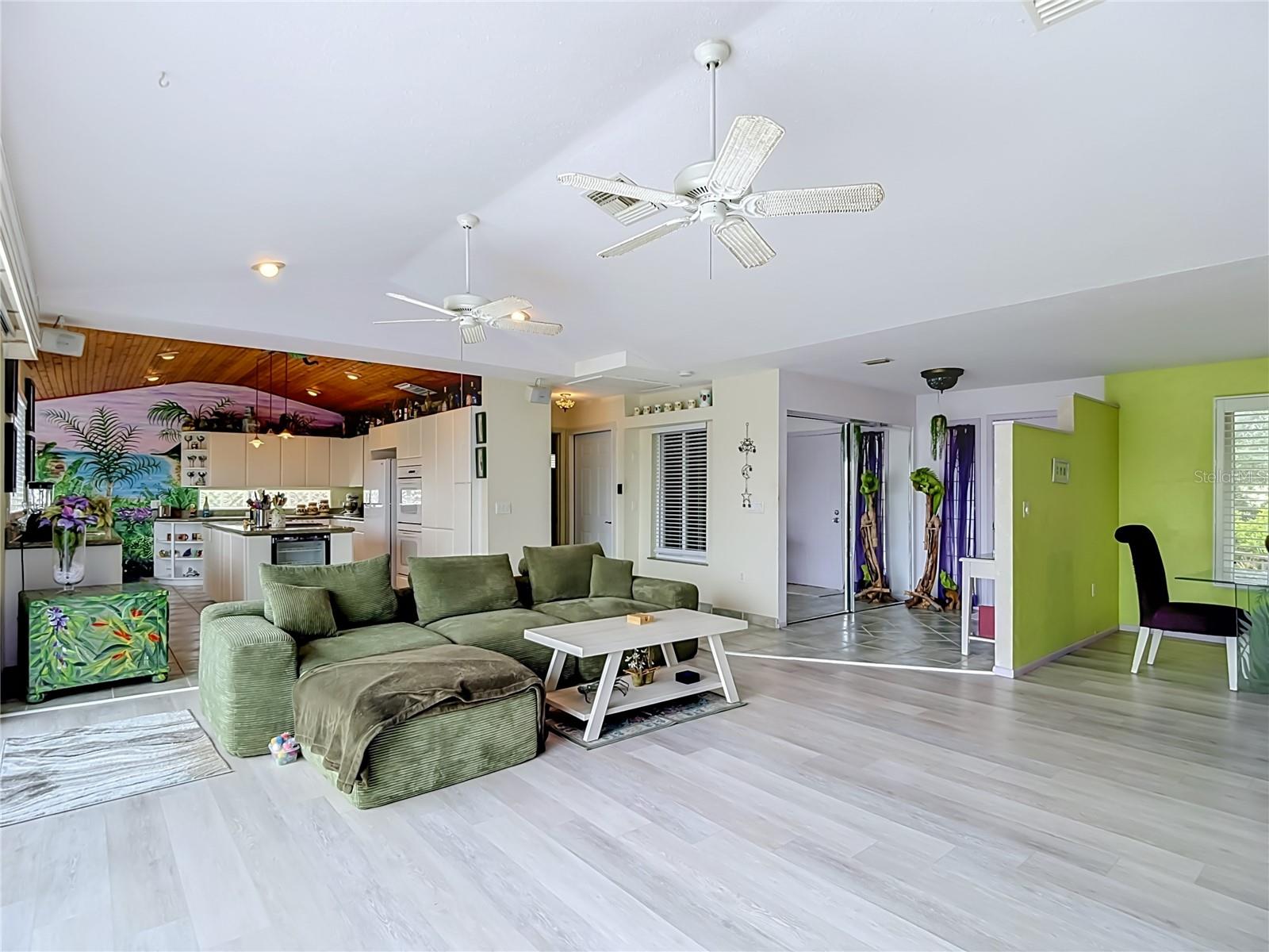 5031 Ensign Loop Property Photo 9
