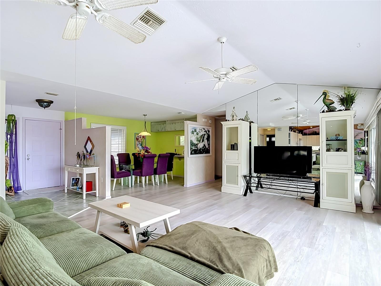 5031 Ensign Loop Property Photo 10