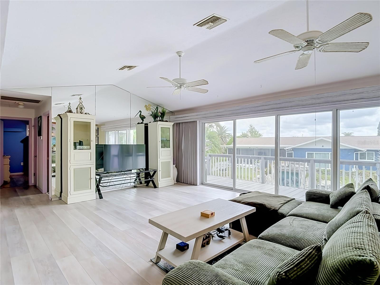 5031 Ensign Loop Property Photo 11