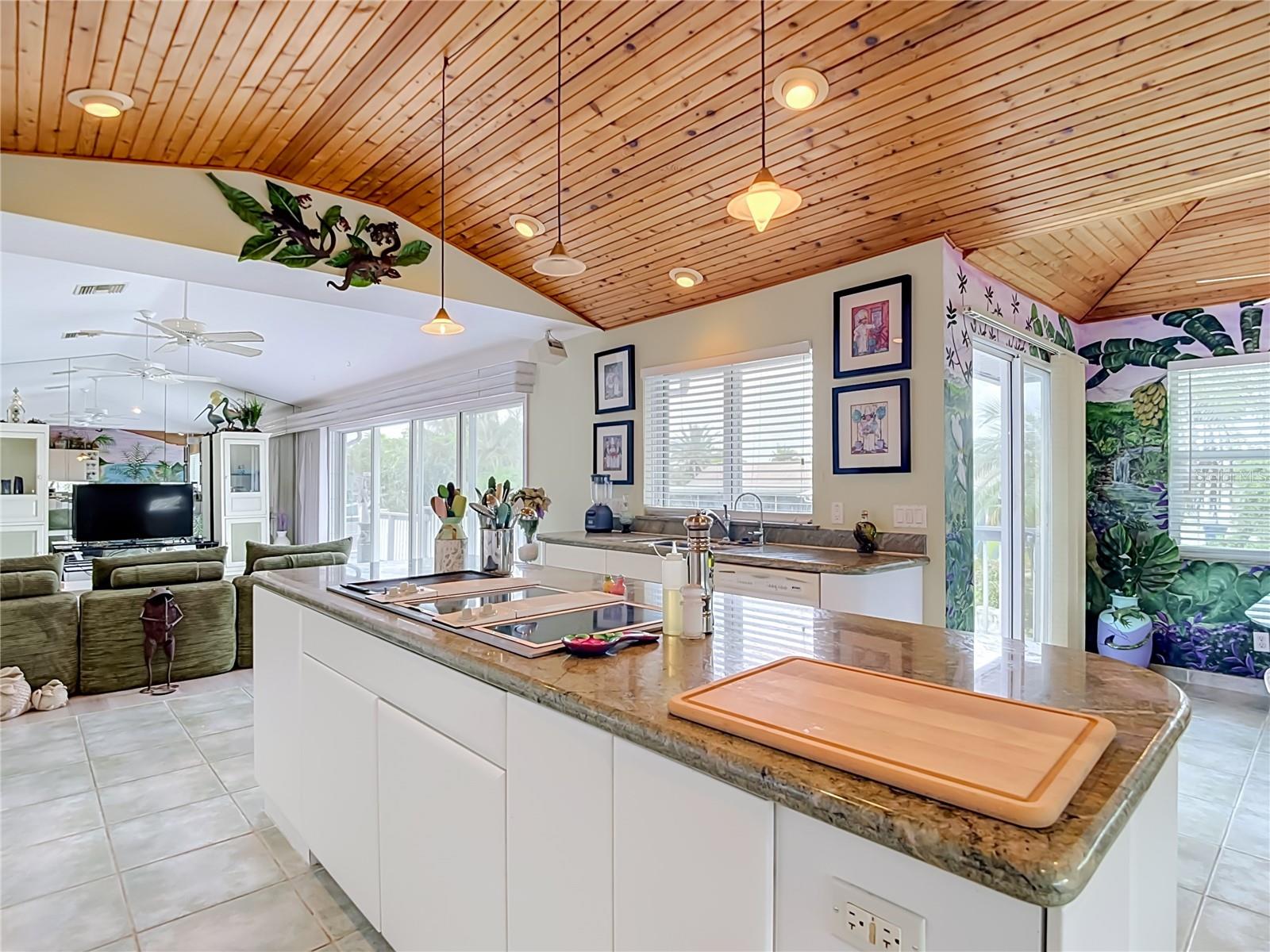 5031 Ensign Loop Property Photo 17