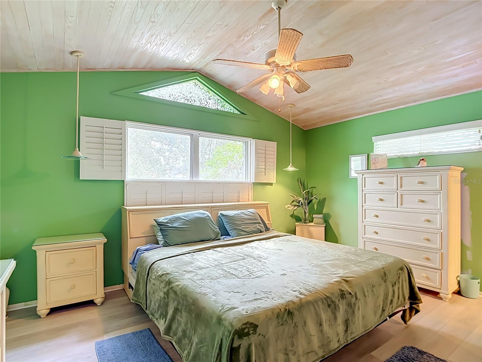 5031 Ensign Loop Property Photo 23