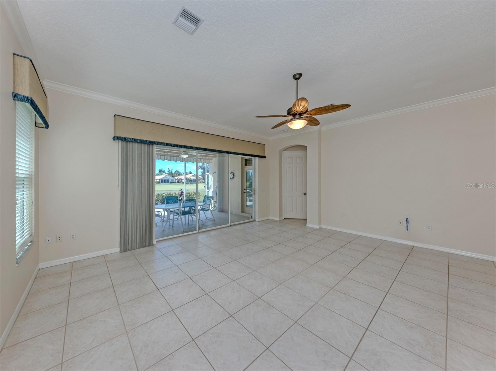 685 Misty Pine Dr Property Photo 28