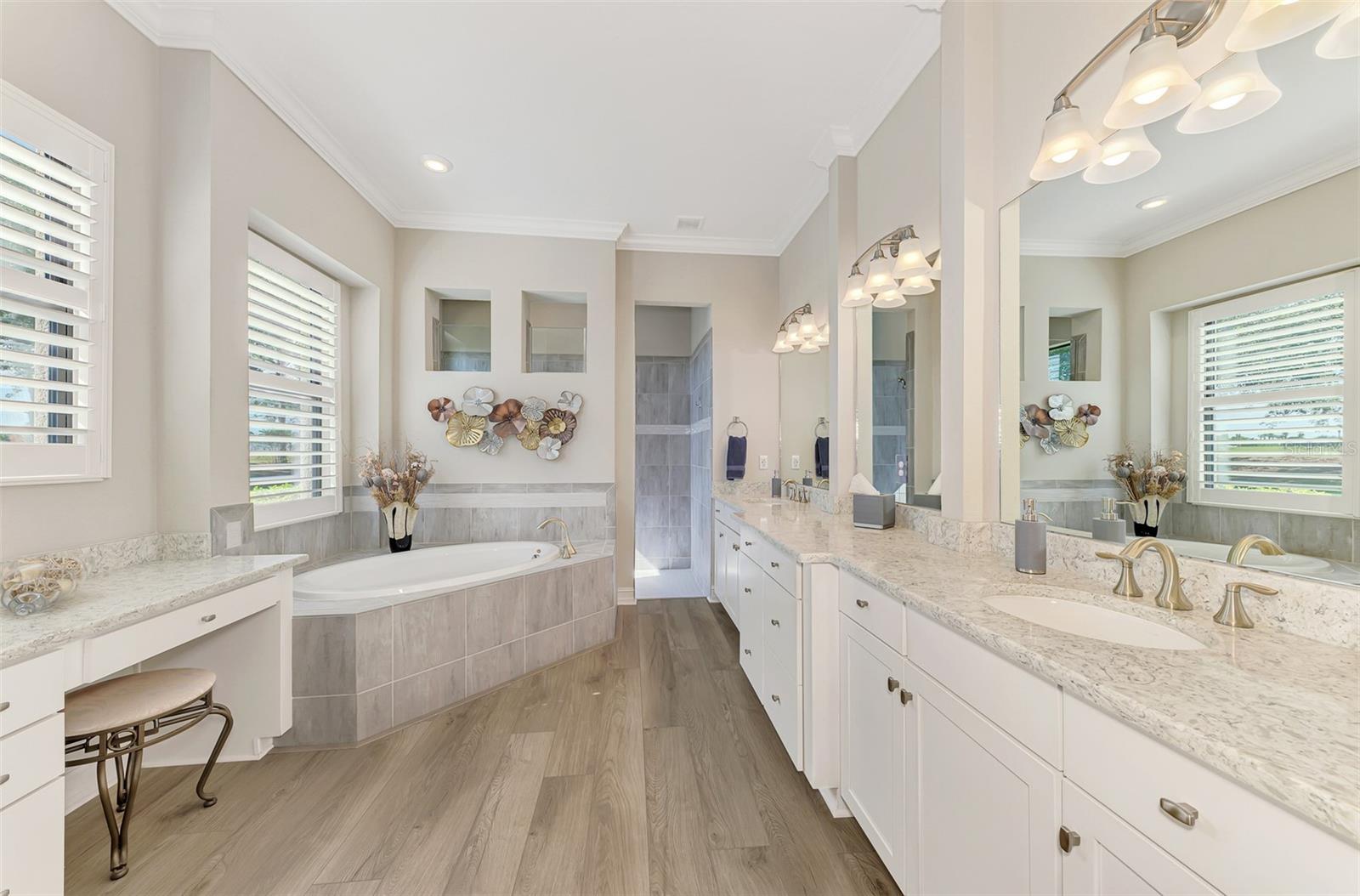 10800 Whisk Fern Dr Property Photo 38