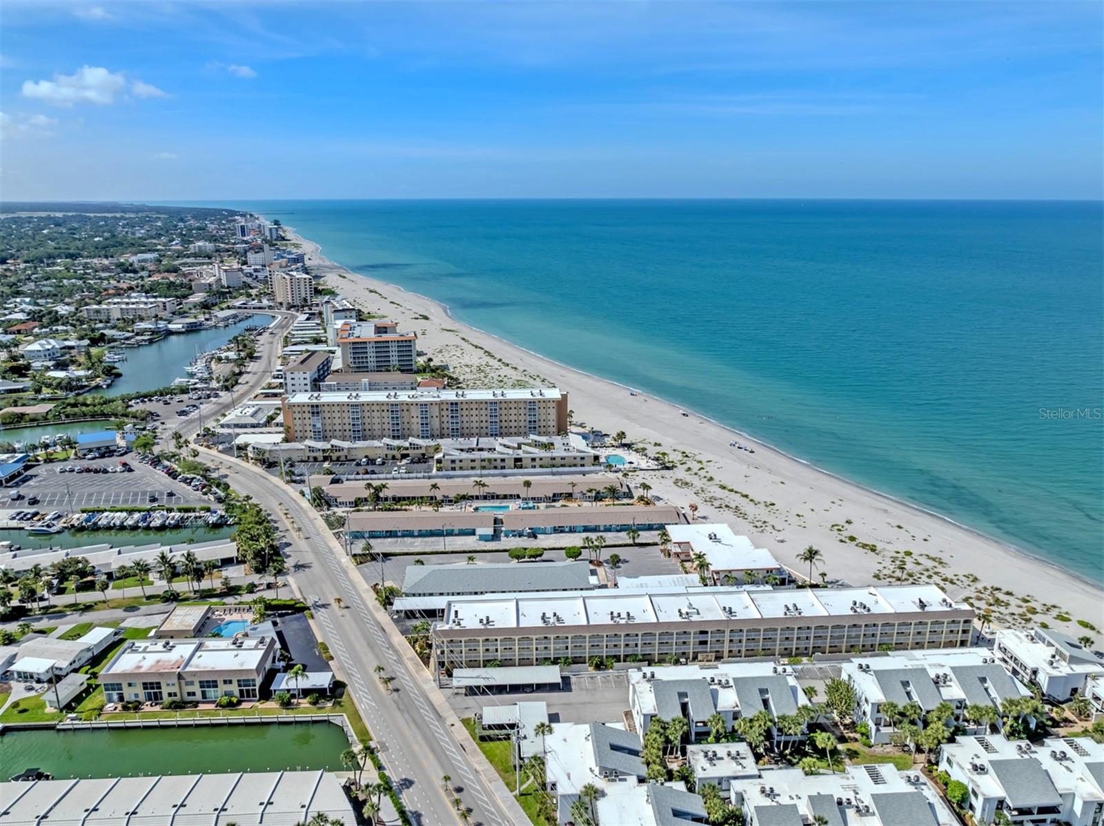 1400 Tarpon Center Dr #314 Property Photo 6