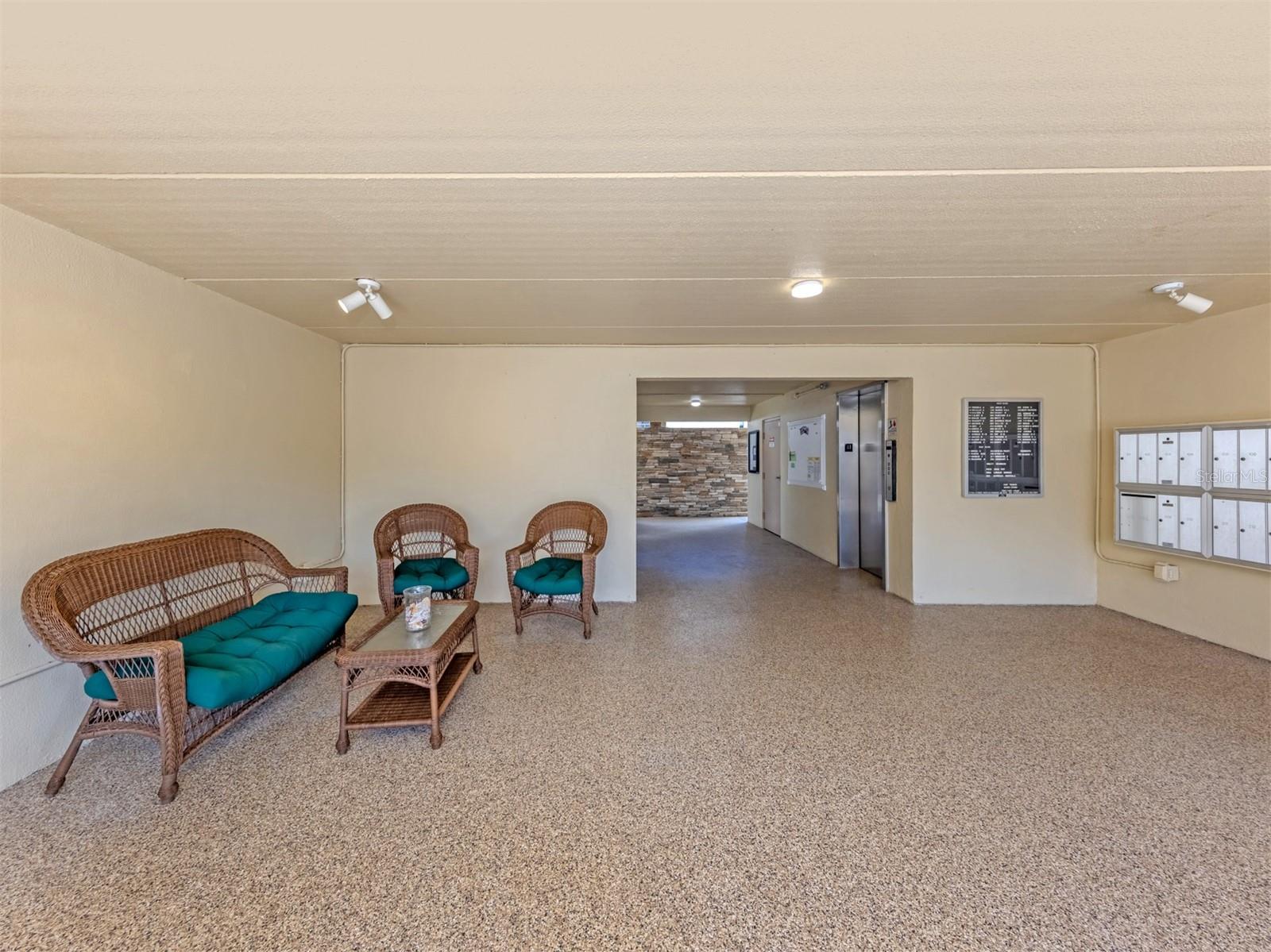 1400 Tarpon Center Dr #314 Property Photo 20