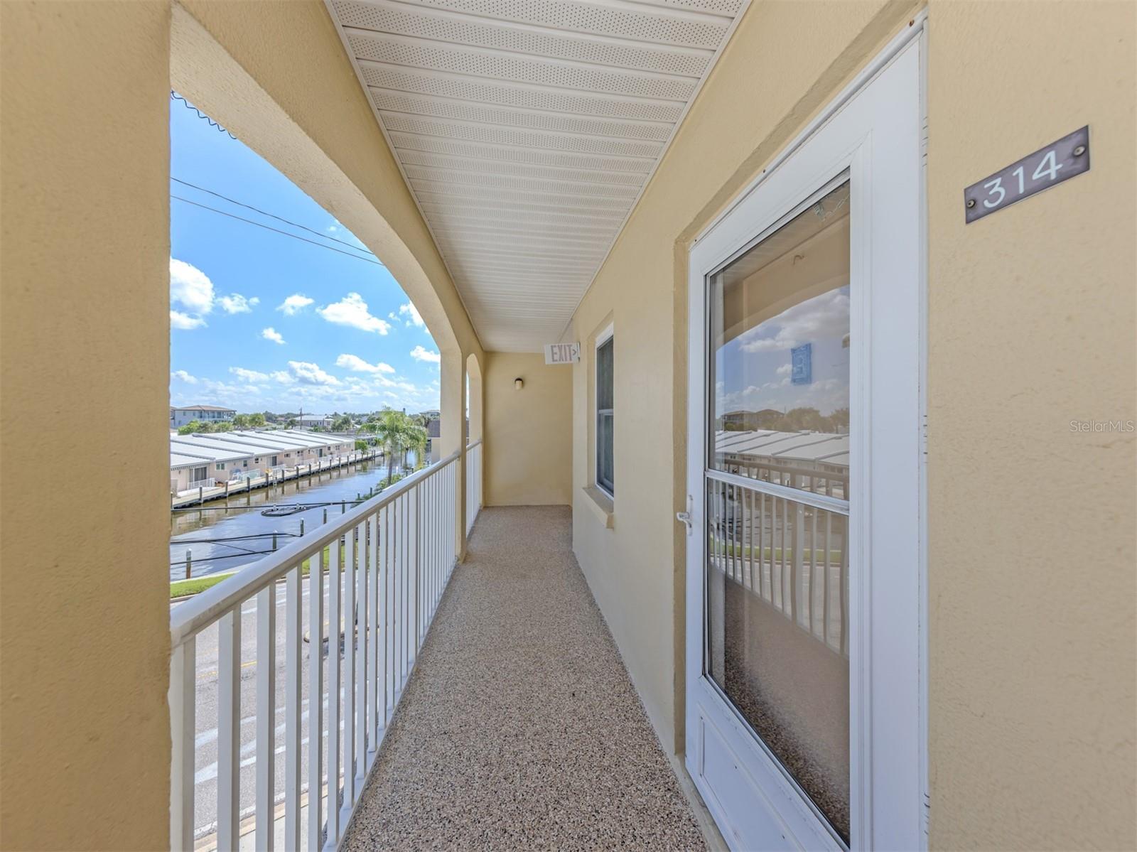 1400 Tarpon Center Dr #314 Property Photo 22