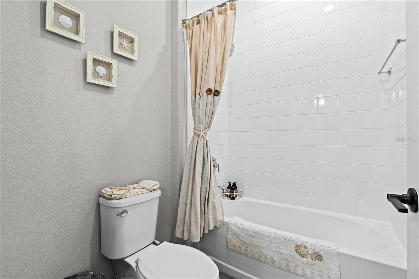 21221 Holmes Cir Property Photo 46