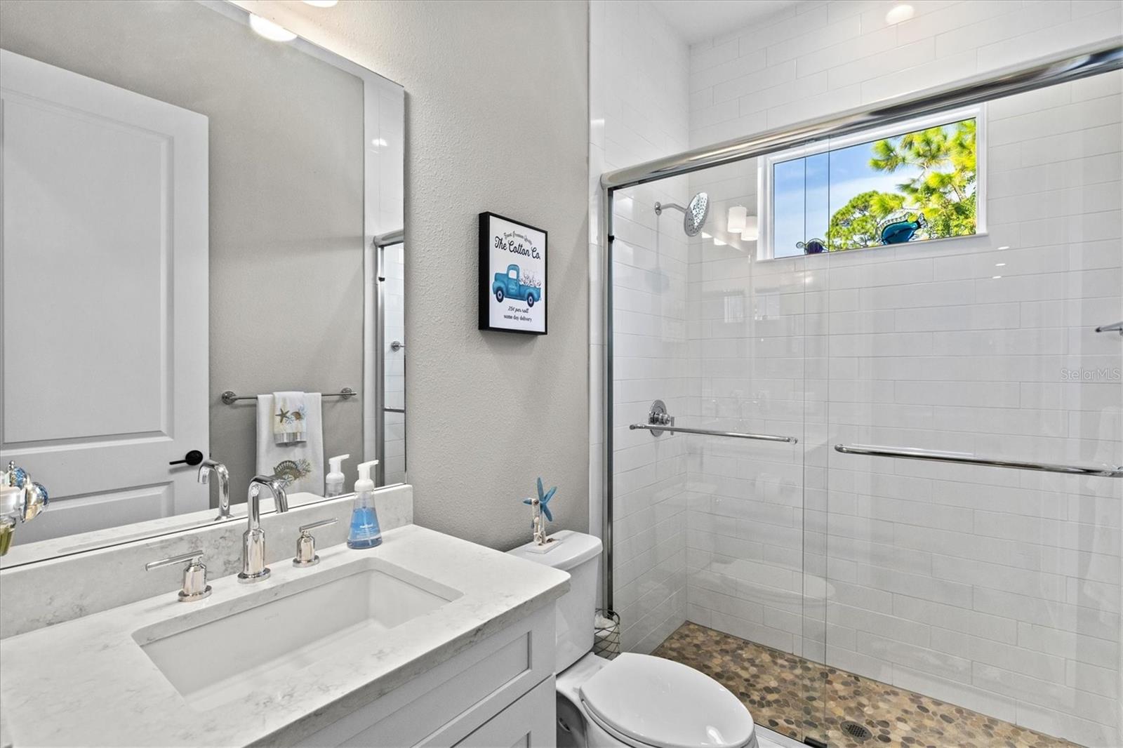 21221 Holmes Cir Property Photo 49