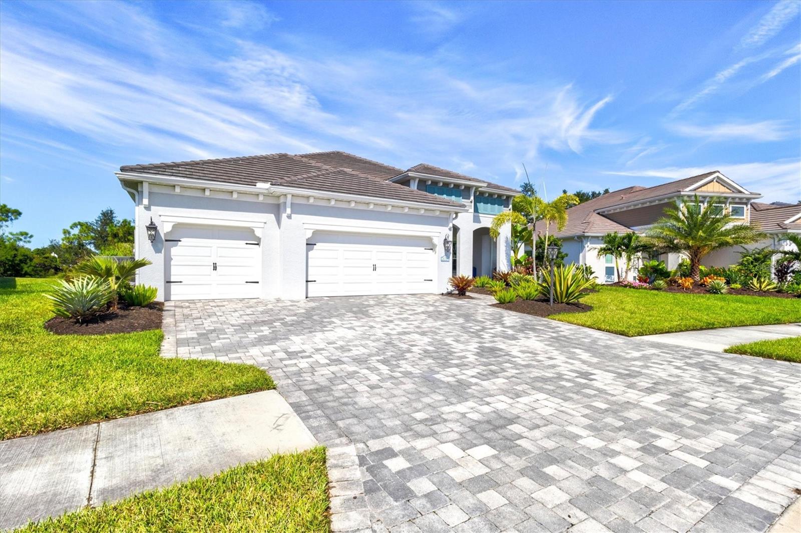 21221 Holmes Cir Property Photo 85