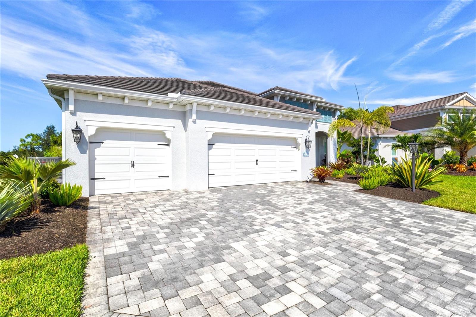 21221 Holmes Cir Property Photo 87