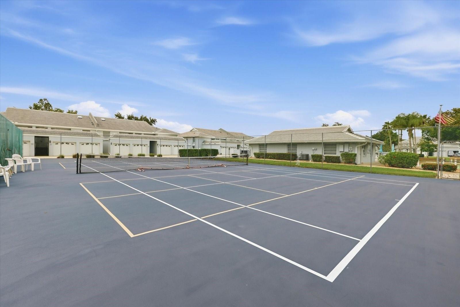 1041 Capri Isles Blvd #216 Property Photo 37